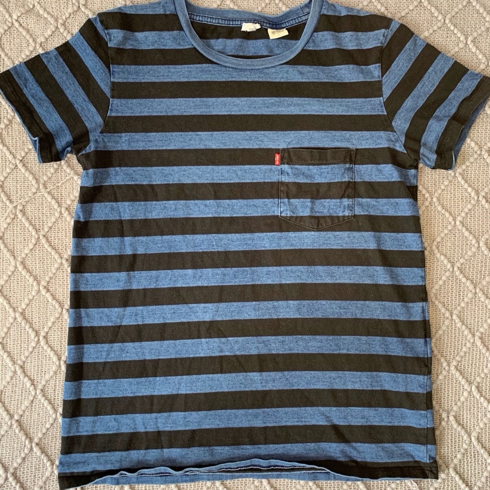 Levi T Shirt